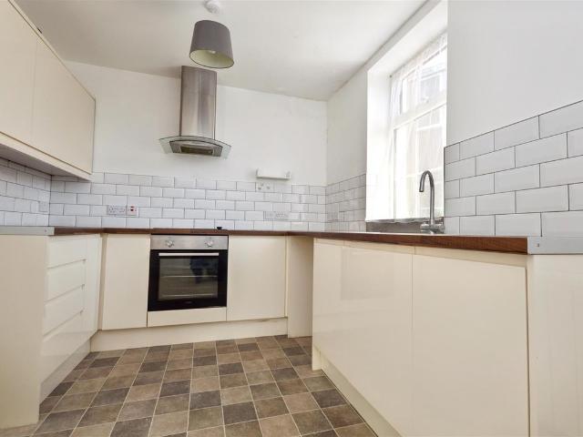 Apartment for rent in Upperton, Eastbourne