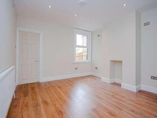 House for rent in Midway, Kent