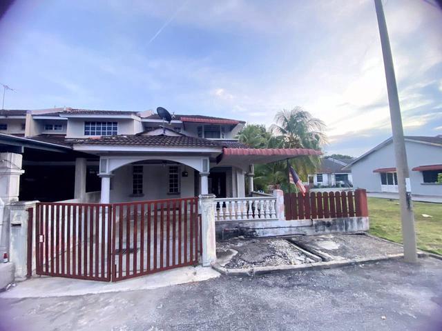 Terraced House for sale in Wellesley, Penang