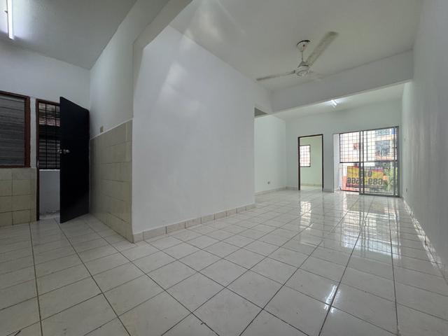 Flat for sale in Port Klang, Selangor