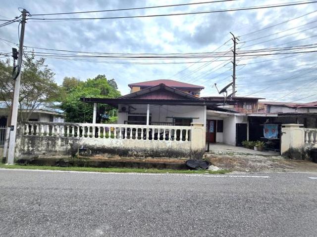 Bungalow for sale in Langat, Selangor