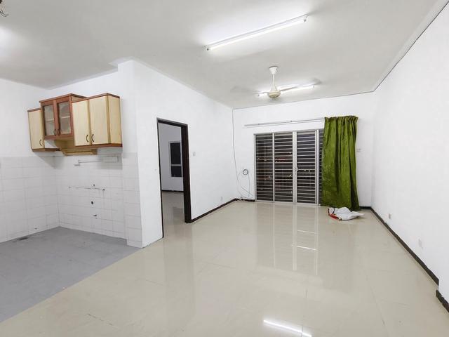 Serviced Residence for sale in Petaling, Alam Impian