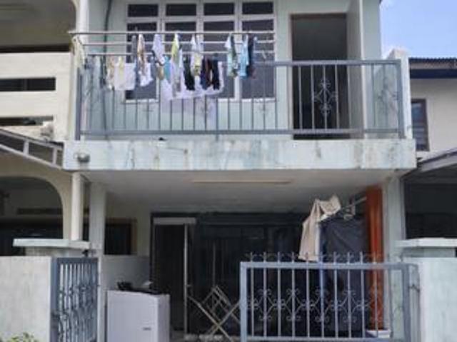 Terraced House for sale in Langat, Selangor