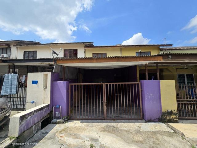 Terraced House for sale in Langat, Selangor