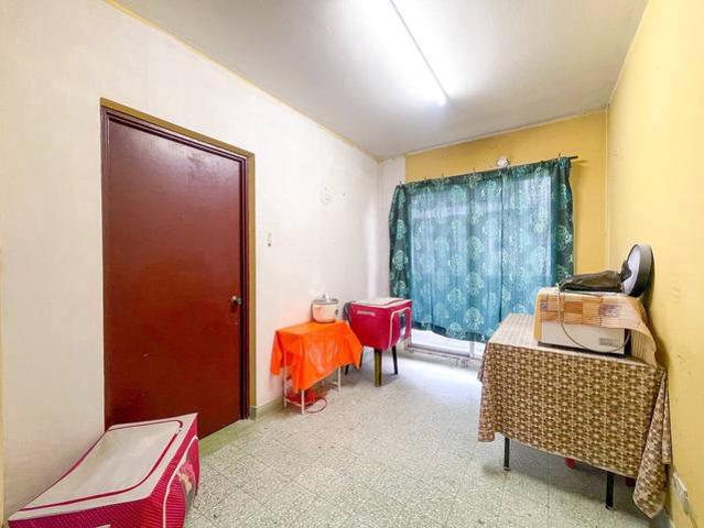Apartment for sale in Country Heights Damansara, Kuala Lumpur