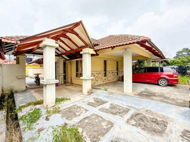 Bungalow for sale in Seremban