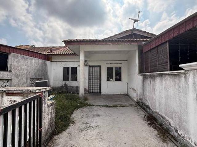 Terraced House for sale in Banting, Kuala Langat