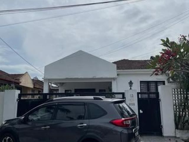 Residential House for sale in Kajang, Langat