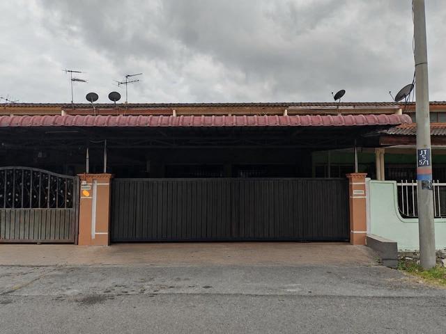 Terraced House for sale in Banting, Selangor