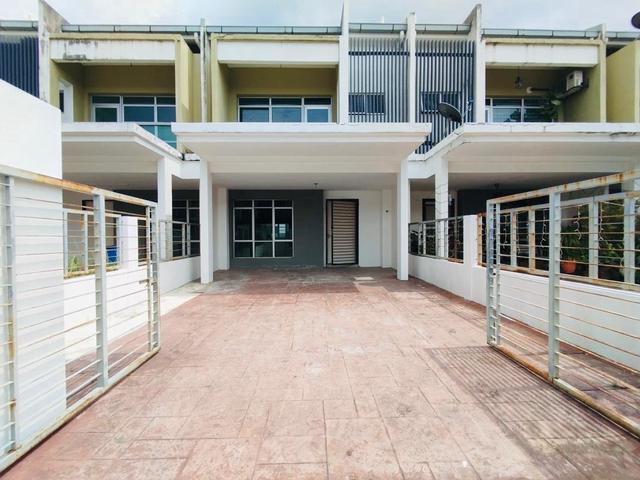Terraced House for sale in Petaling, Alam Impian
