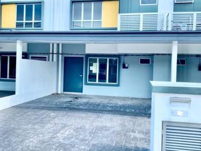 Terraced House for rent in Tanjong Sepat, Selangor