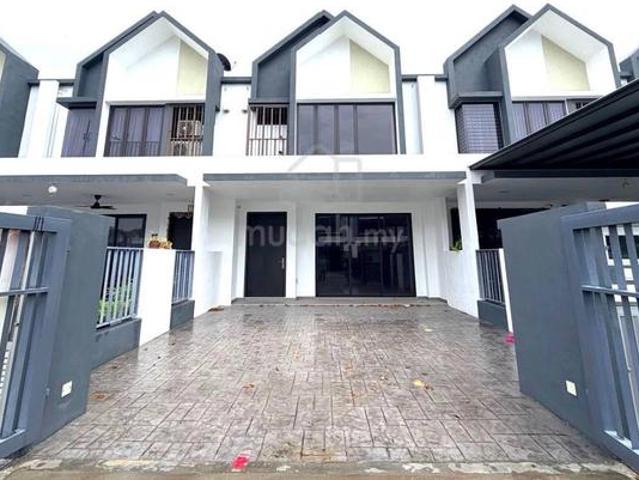 Terraced House for sale in Sepang, Tanjong Sepat
