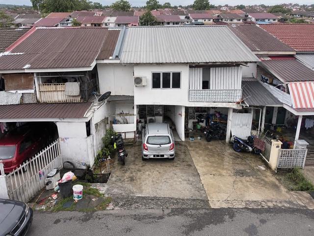 Terraced House for sale in Bandar Baru Salak Tinggi, Sepang