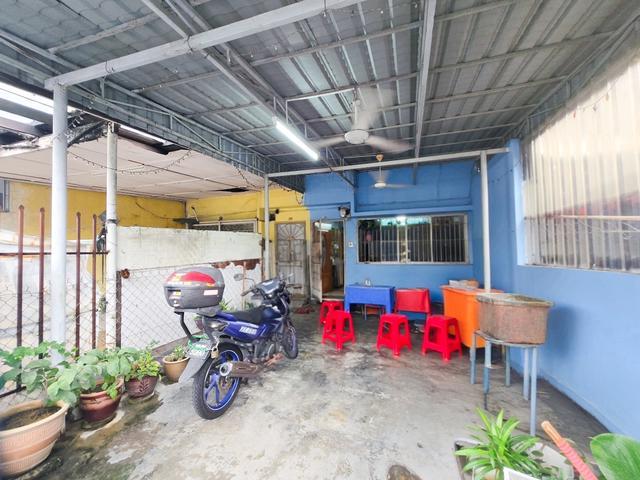 Terraced House for sale in Langat, Selangor