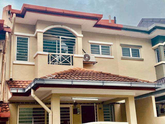Terraced House for sale in Seri Kembangan, Majlis Bandaraya Subang Jaya