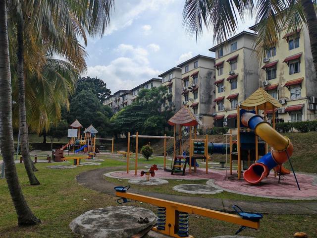 Apartment for sale in Petaling, Damansara Damai
