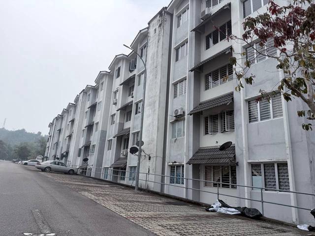 Apartment for sale in Sendayan Village, Negeri Sembilan