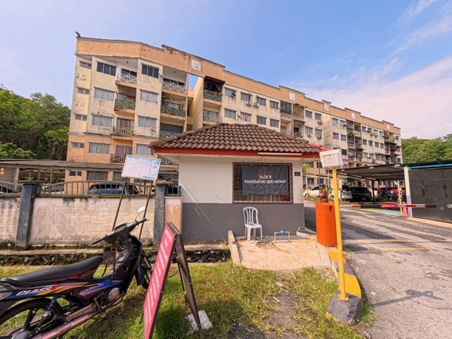 Apartment for sale in Kajang, Langat
