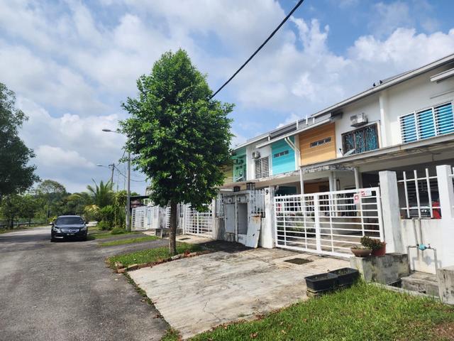 Terraced House for sale in Petaling, Alam Impian