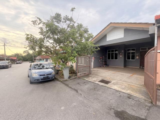 Terraced House for sale in Sendayan Village, Negeri Sembilan