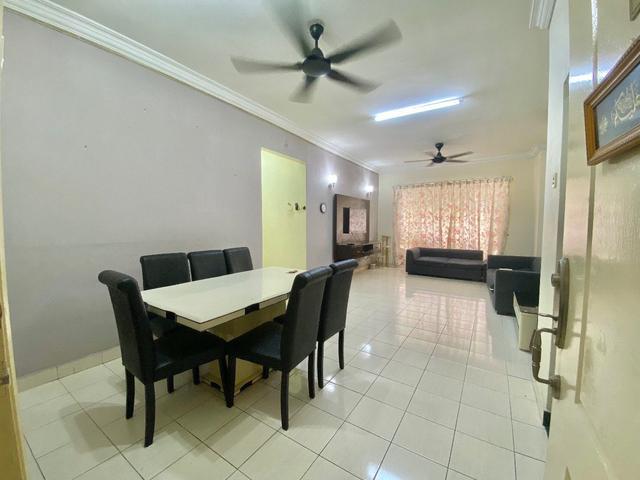 Condominium for sale in Petaling, Alam Impian