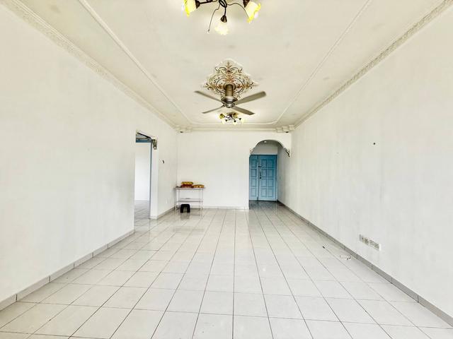 Apartment for sale in Country Heights Damansara, Kuala Lumpur