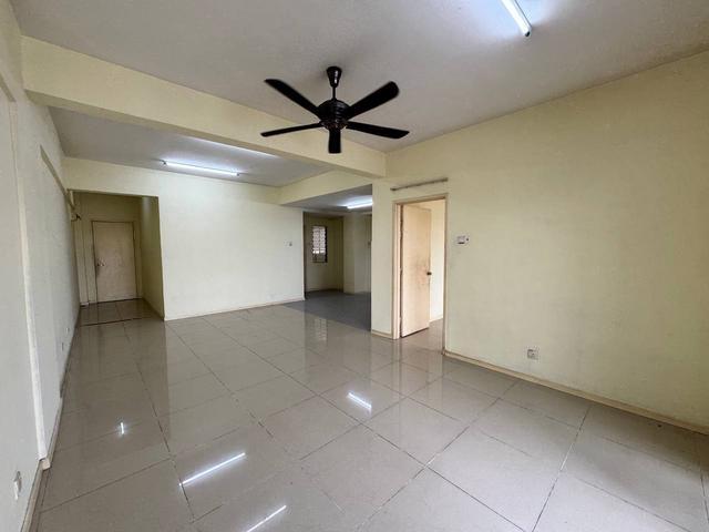 Serviced Residence for sale in Petaling, Alam Impian
