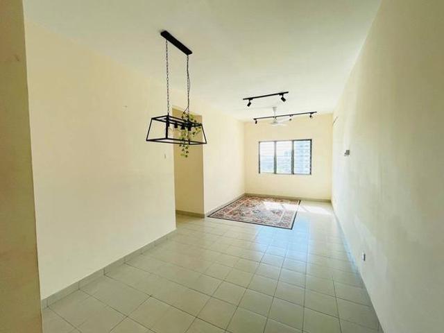 Apartment for sale in Port Klang, Selangor