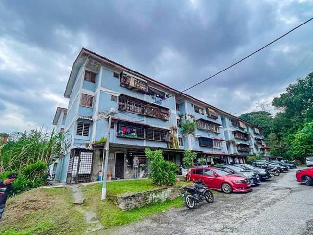 Flat for sale in Selayang, Selangor