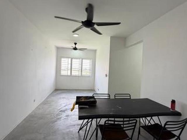 Apartment for sale in Setia Alam, Shah Alam