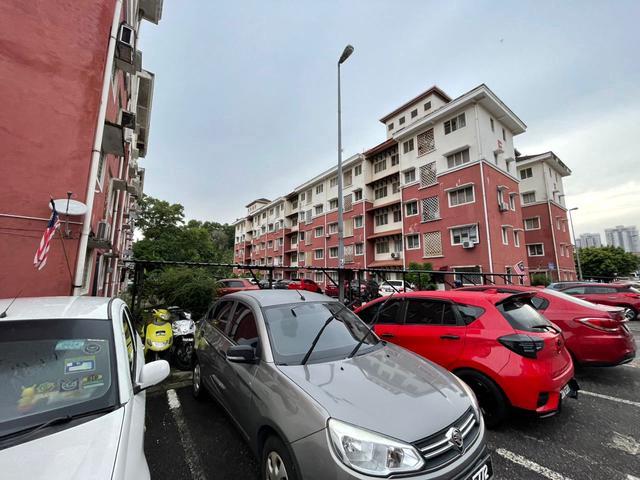 Apartment for sale in Petaling, Damansara Damai