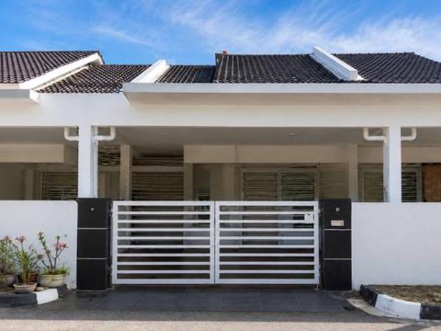Terraced House for sale in Wellesley, Penang