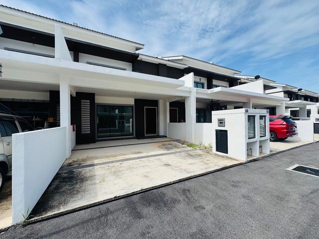 Terraced House for sale in Wellesley, Penang