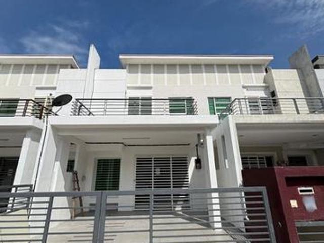 Terraced House for sale in Sendayan Village, Negeri Sembilan