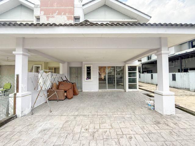 Residential House for sale in Kajang, Langat
