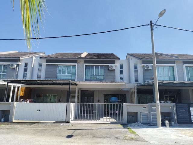 Terraced House for sale in Kuala Selangor, Selangor
