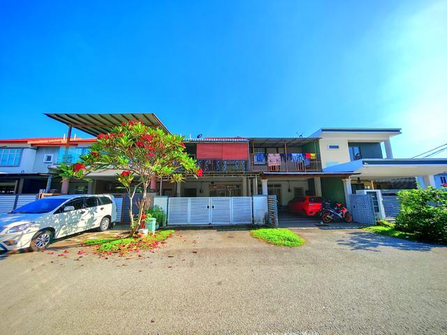 Terraced House for sale in Tanjong Sepat, Selangor
