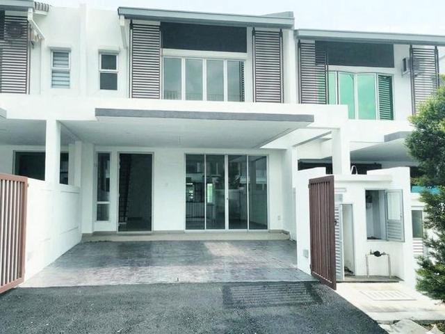 Terraced House for sale in Nilai, Negeri Sembilan