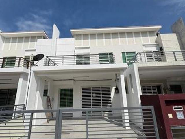 Terraced House for sale in Sendayan Village, Negeri Sembilan