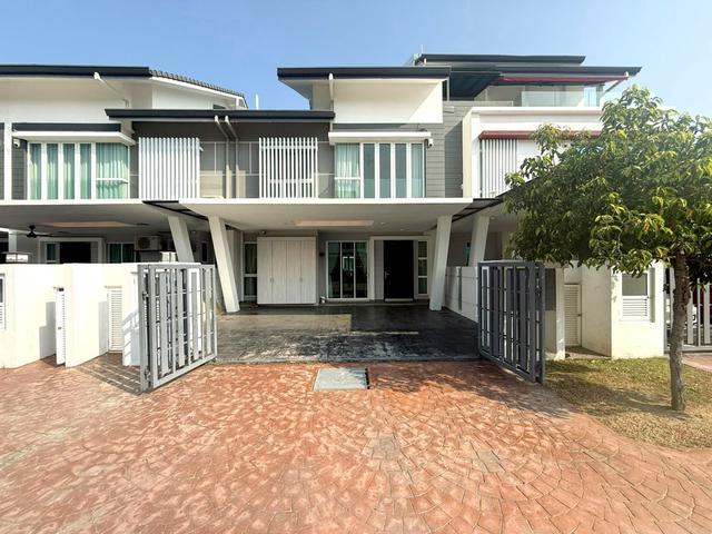 Terraced House for rent in Tanjong Sepat, Selangor