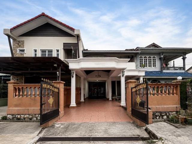 Terraced House for sale in Country Heights Damansara, Kuala Lumpur