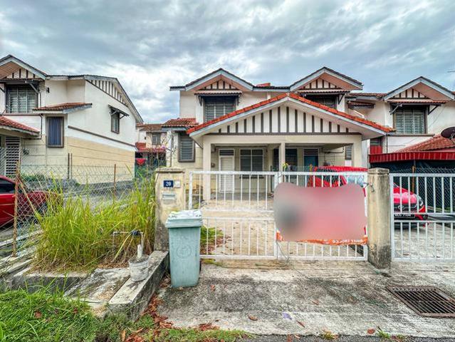 Terraced House for sale in Tanjong Sepat, Selangor