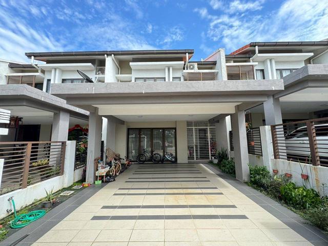 Terraced House for sale in Alam Impian, Selangor