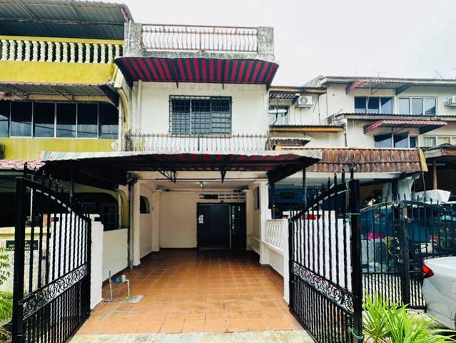 Terraced House for sale in Langat, Selangor