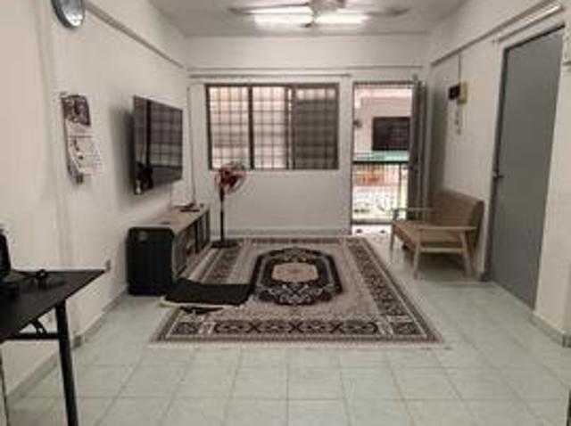 Apartment for sale in Petaling, Damansara Damai