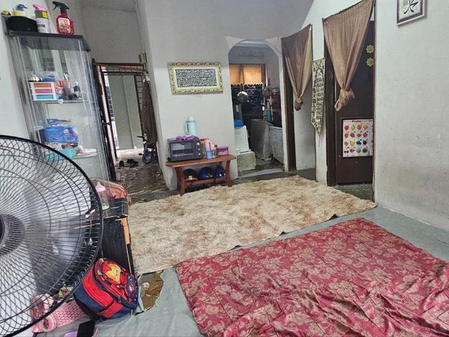 Flat for sale in Langat, Selangor