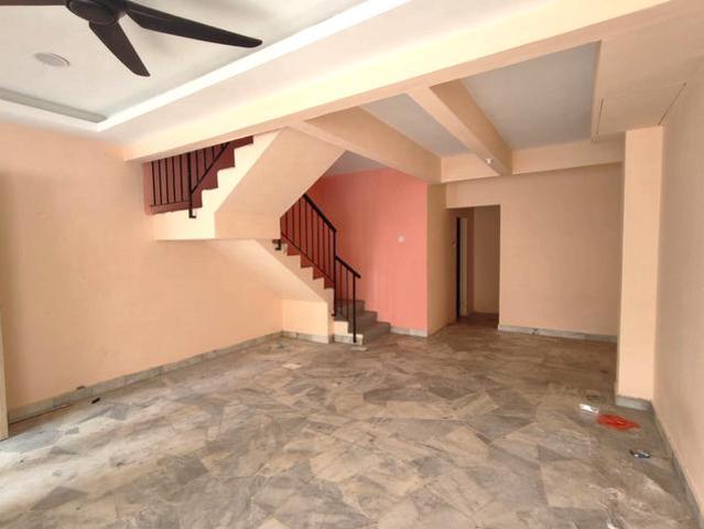 Terraced House for sale in Petaling, Alam Impian