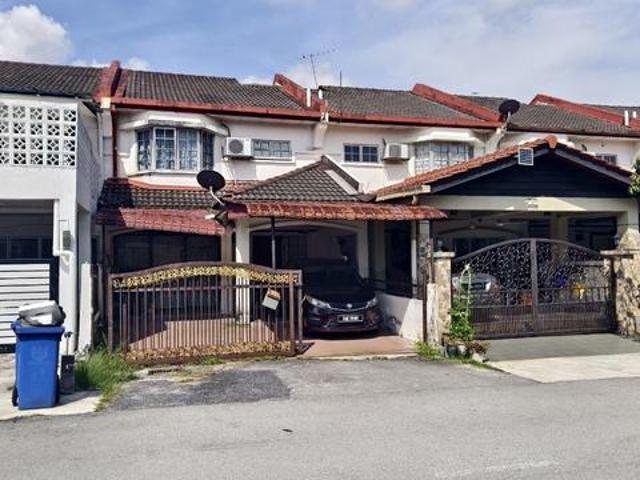 Terraced House for sale