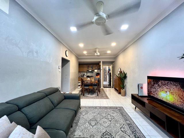 Apartment for sale in Petaling, Damansara Damai