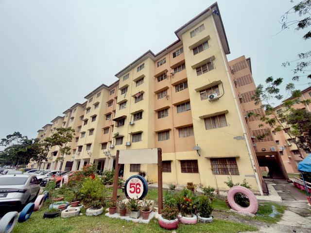 Flat for sale in Shah Alam, Petaling
